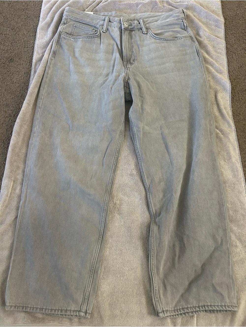 H&M Light Gray Wide-Leg Jeans
